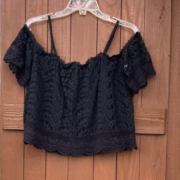 ALYA Black Lace cropped top Short Sleeves -lined -  Size X-Small -  pre-owned - Picture 1 of 4